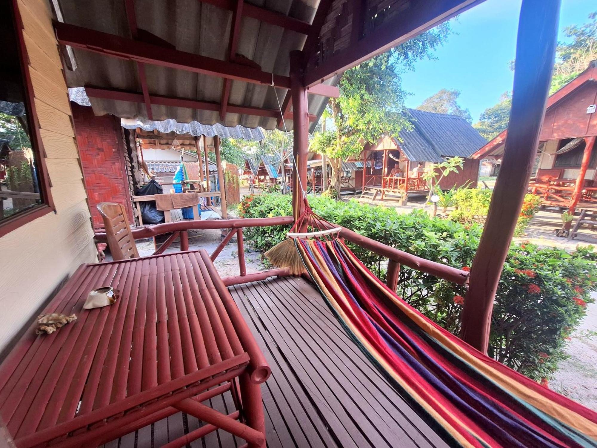 Breizh Cape Beach Bungalows Ko Lanta Exterior foto